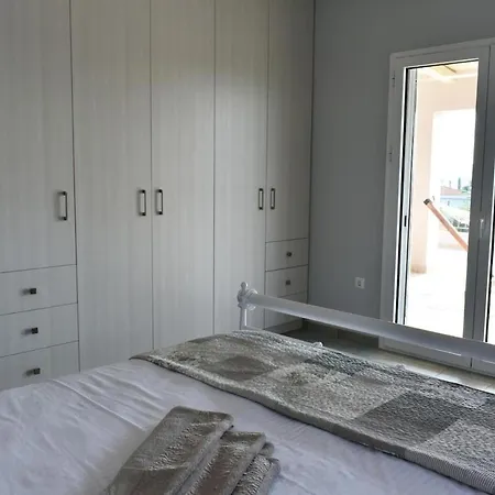 Vakantiehuis Gaia Luxury & Ouranos Cosy