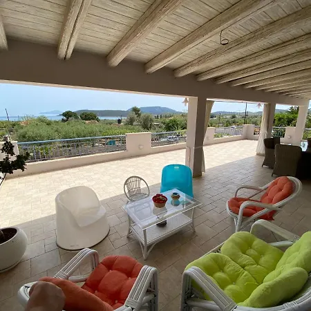 Vakantiehuis Gaia Luxury & Ouranos Cosy Hermione